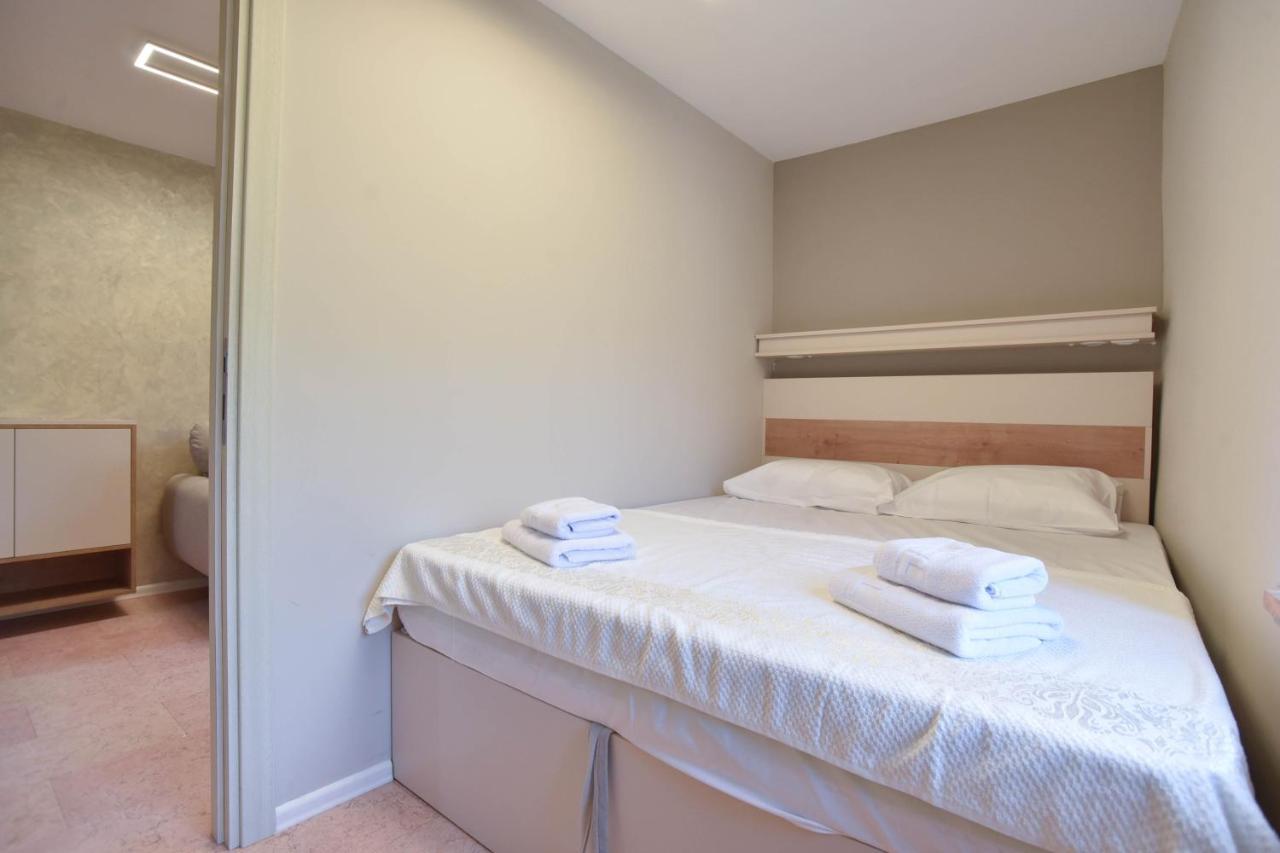 Goldpalma Apartment ブドヴァ エクステリア 写真