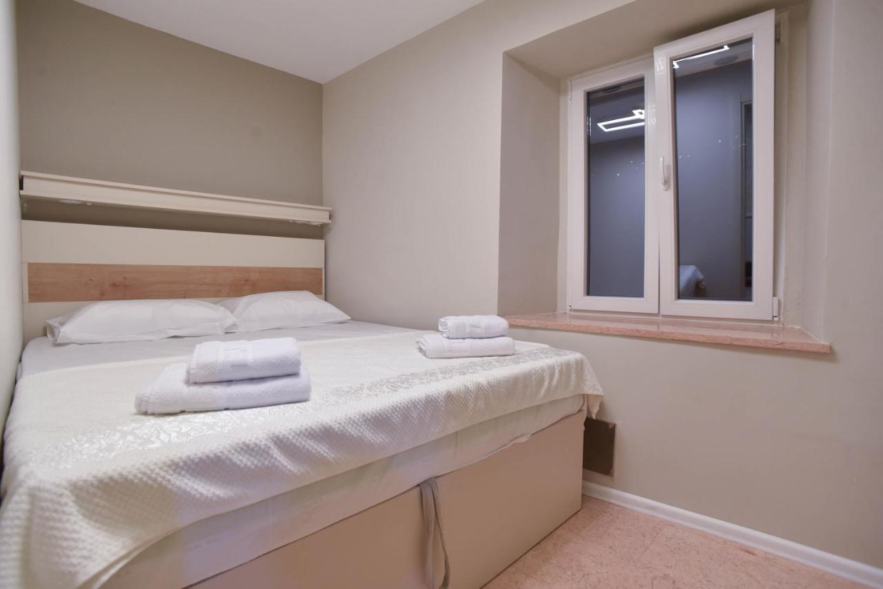 Goldpalma Apartment ブドヴァ エクステリア 写真